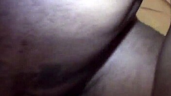 Domača zbirka noseče ebony tinejdžerke 18+ dobi pičko izvrtano od Dona Whoeja