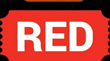 Ada Wong cosplay: seksi nerd prstka pičko in časti rit, pa sesa in konča