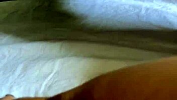 Cute brunette girl with good booty gets her pussy eaten -amateur couple- nysdel