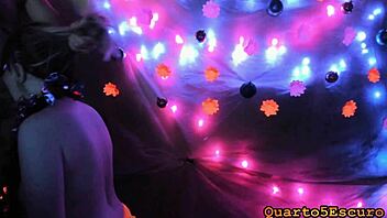 Gaby Rocks The Neon Party!