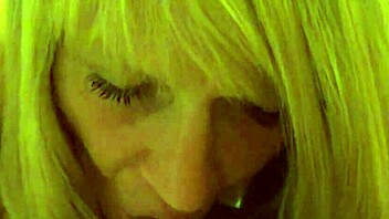 Enjoying Morning Sex with My Italian Girlfriend Including Blowjob