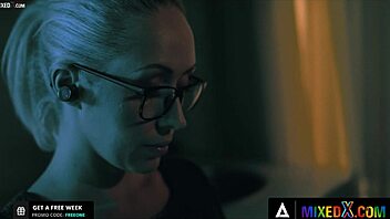 Christina Shine masturbating in lingerie 😘