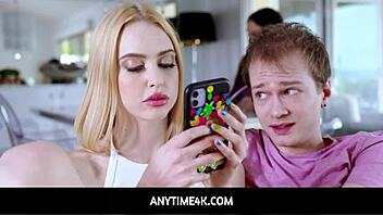 i'm fucking my tiny blonde stepsister chloe cherry while she makes lunch