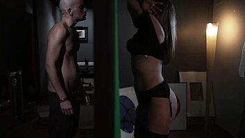 i lick the new generation blonde