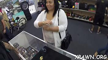 this huge guy is shoving his massive cock into that cute amateur 😍