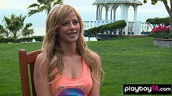 audrey allen reveals her natural body