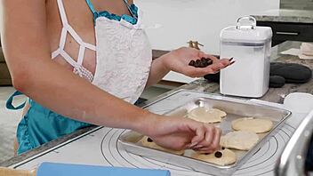 i love riding his monster cock to cum in mouth