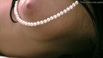 Aletta Keeps Her Gloves