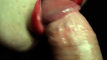 Asian couple enjoys oral sex and vaginal fingering