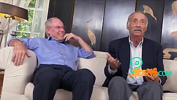 Gorgeous Shaved Teen Rides Cowgirl on Old Dudes Big Cock