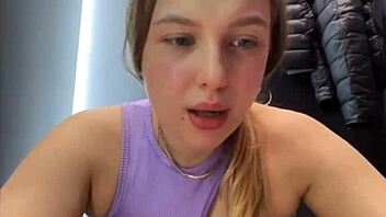 hey babe, watch me cum hard in changing room!