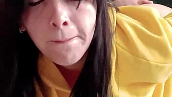 Zakaj je grobi amaterski seks tega resničnega para tako intenziven