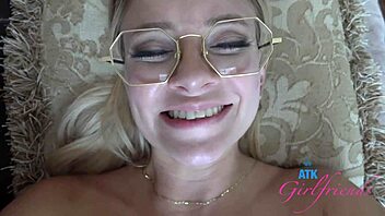 Riley Star, a stunning porn actress, enjoys intimate fingering and creamy finish during passionate lovemaking