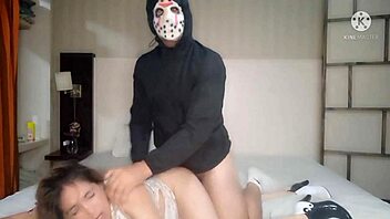 Horror Halloween! Jason Rosakkan Pantat Saya dengan Parang Besar!