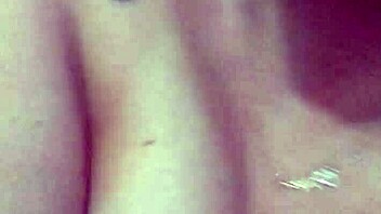 I couldn't hold back and came all over her.