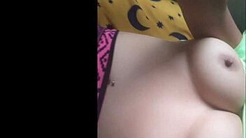 Mature Latina shows big natural tits in homemade porn