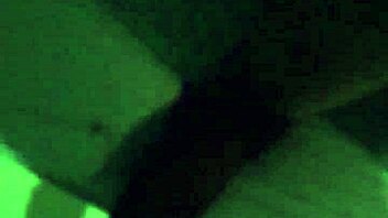 Tirandome a travesti delgada 2 con anal intenso y assfucking duro en peruvian style