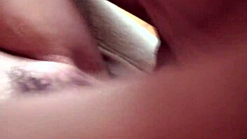 hey, wil je deze wilde retro trio clip nu zien?