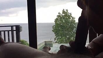 i travel and fuck that sexy big ass hard