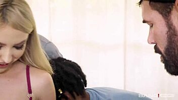 Ehi Britt Blair, pronta per la tua prima scena di gangbang selvaggio?