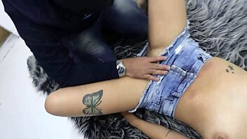 i watch her get fuck by the theif