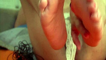 fetish tranny foot worship session