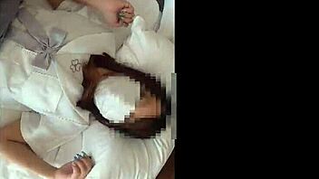 Ensimmäistä kertaa kuvaamassa tätä upeaa japanilaista yliopistotyttöä?