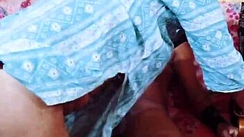 Does big ass indian stepsister cum on stepbrother's dick?