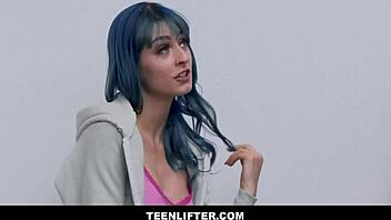 teen shoplifter fucked by officer 😏