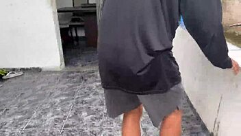 Mascarado attacked Julia inside the house.