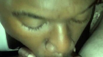 Dominiram in bareback debelo ritko bottoma na trdo