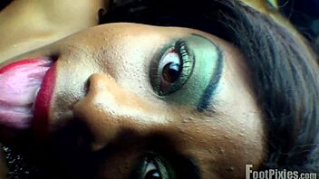 aubrey lie down with me in nude fetish pose