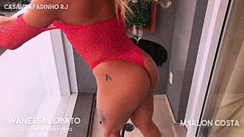 Champanhe on Big Ass Girlfriend, Made Her Drink My Cum