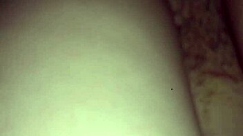 i love my wife's big ass when she's alone at home