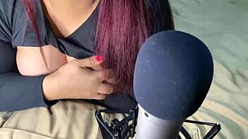 Delicious moaning orgasm in girlfriend roleplay