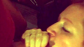 Milf squirting and huge cumshot on face 😍