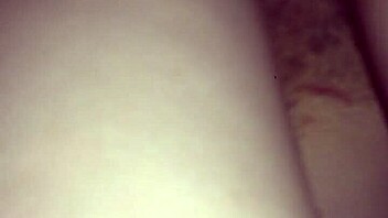 i love my wife's big ass when she's alone at home