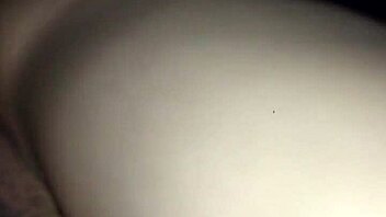 i love my wife's big ass when she's alone at home