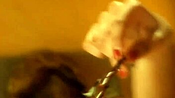 The flower of her Indian beauty blooms in dance!