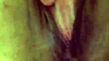 i watch this woman masturbatin' her pussy outdoor with small tits and big ass