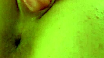 i'm a redhead teen slut fucking myself with dildo to make you cum