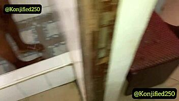 Nigerian huora naidaa 10-tuumaista kullia?