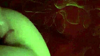 Mr Jonez Gives Lilsquirt1733 Squirting Orgasm Close Up