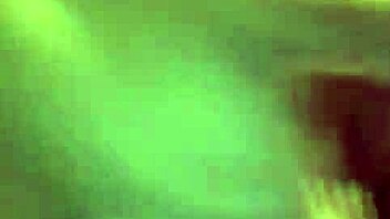 i watch this woman masturbatin' her pussy outdoor with small tits and big ass