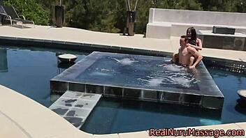 fetish masseuse gives handjob during nuru massage 😍