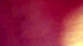 i watch this woman masturbatin' her pussy outdoor with small tits and big ass