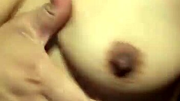 i watch this woman masturbatin' her pussy outdoor with small tits and big ass