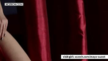 artistic nude teen beauty with sexy pussy.