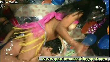 Rio Carnival Turns Into Wild Group Orgy 😈