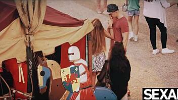 I watch cute girl orgasm in 69